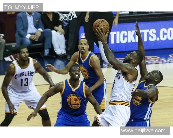 勇士与太阳激战12月4日球迷期待精彩对决与巅峰时刻